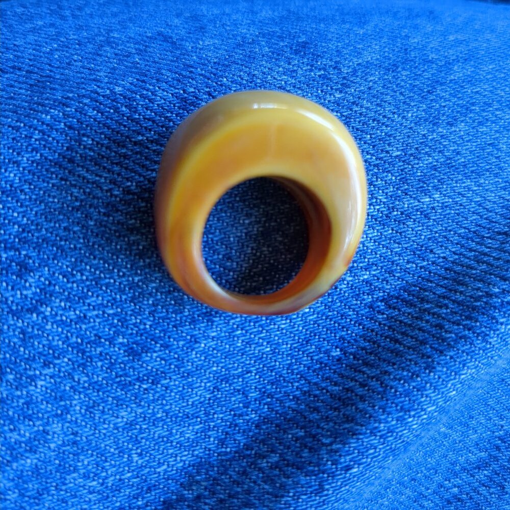 Vintage Bakelite Ring